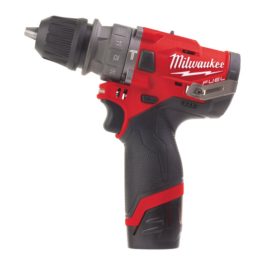 MILWAUKEE M12 FUEL™ kompaktná príklepová vŕtačka s rýchlovymeniteľným skľučovadlom